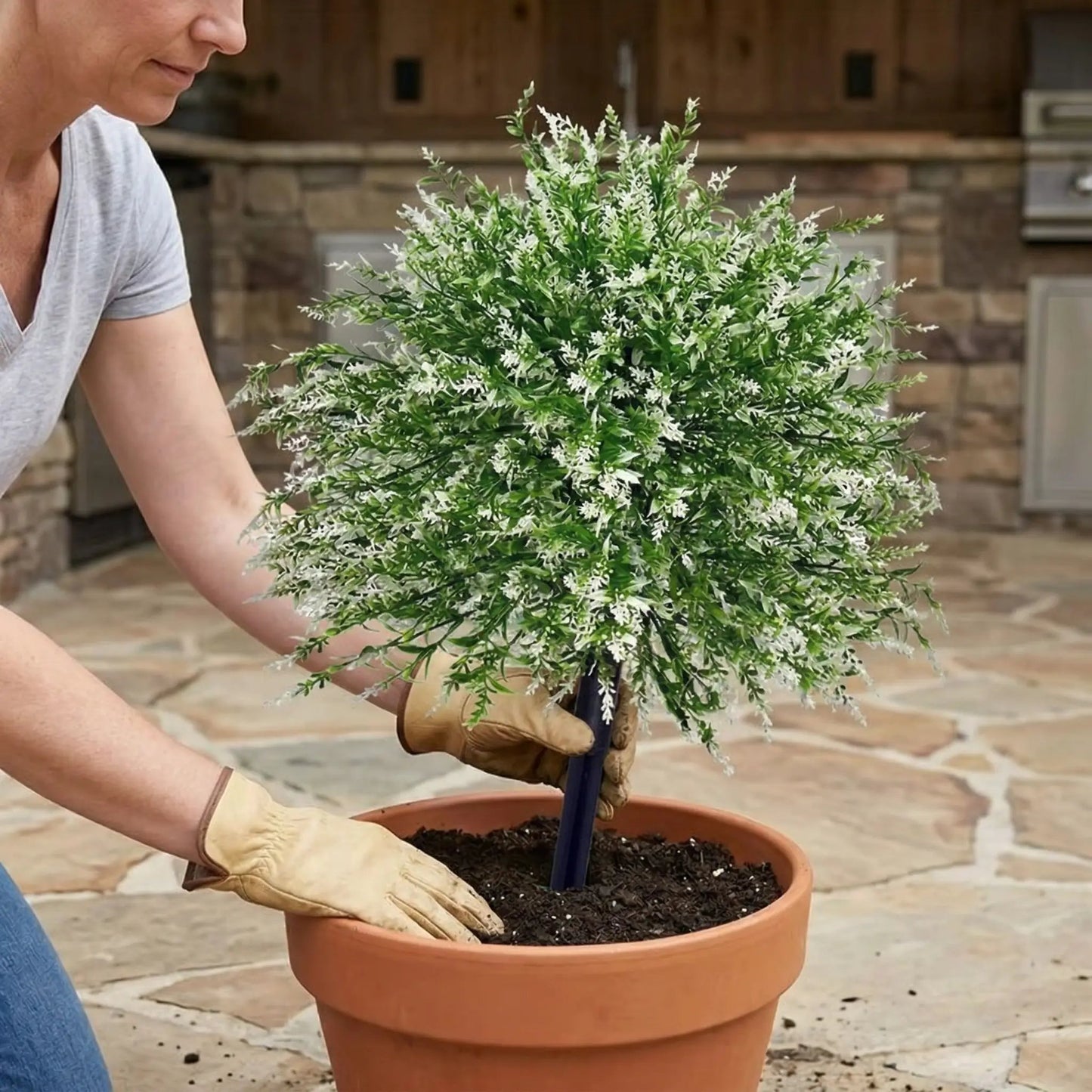 🌿UV-Resistant Artificial Lavender for Outdoor – Realistic Porch & Garden Decor That Never Fades