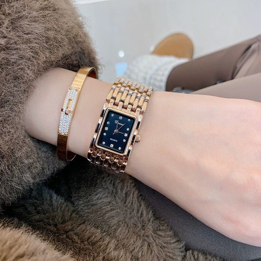Retro Rectangular Women’s Quartz Watch, Stylish Metal Bracelet Band